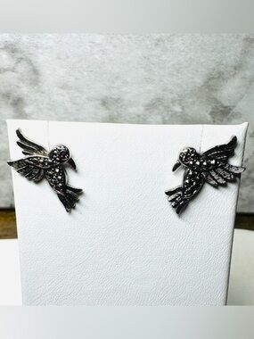 Avon Hummingbird Stud Earrings Gunmetal Silver Tone Rhinestone Accents